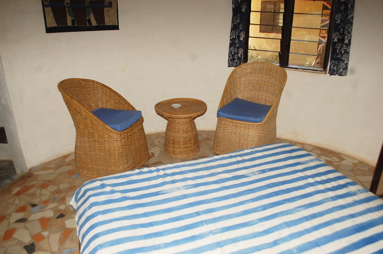 Bendula Bed & Breakfast Tujereng Exterior photo